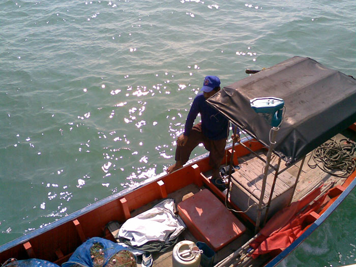 ซื้อ กุ้งเป็นตกหน้าดินกัน :smile: