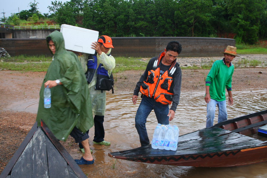 เอ้าลงเรือกันเลย