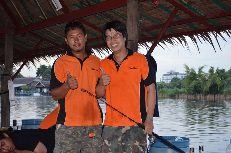 น้าเจี๊ยบกะน้าฮ่องบอก...สุดยอดก๊าปปปป :smile: :smile: :smile: :cheer: :cheer: