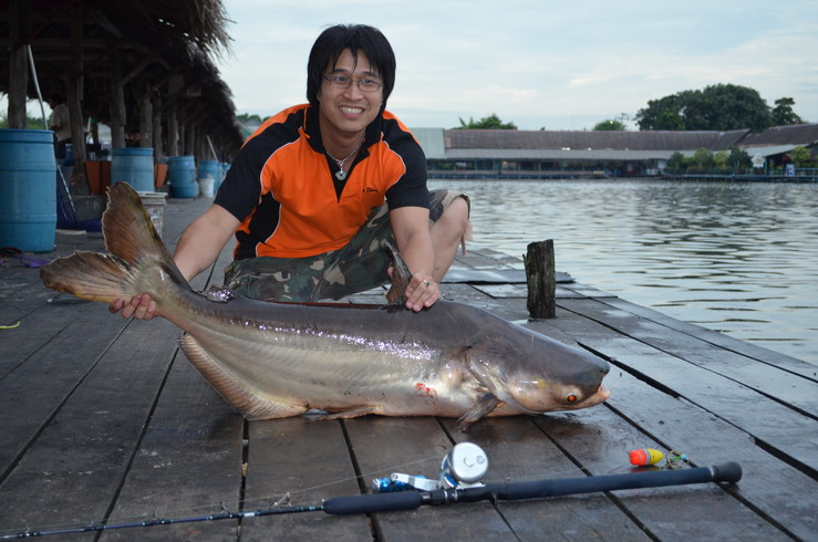 จัดปายครับอีกหนึ่งหล่อ :smile: :smile: :smile: