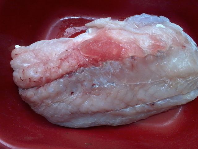 แร่เนื้อซักขวาออกมาหนึ่งข้างก็พอ กินได้ 6 คน :umh: :umh: :umh: :umh: