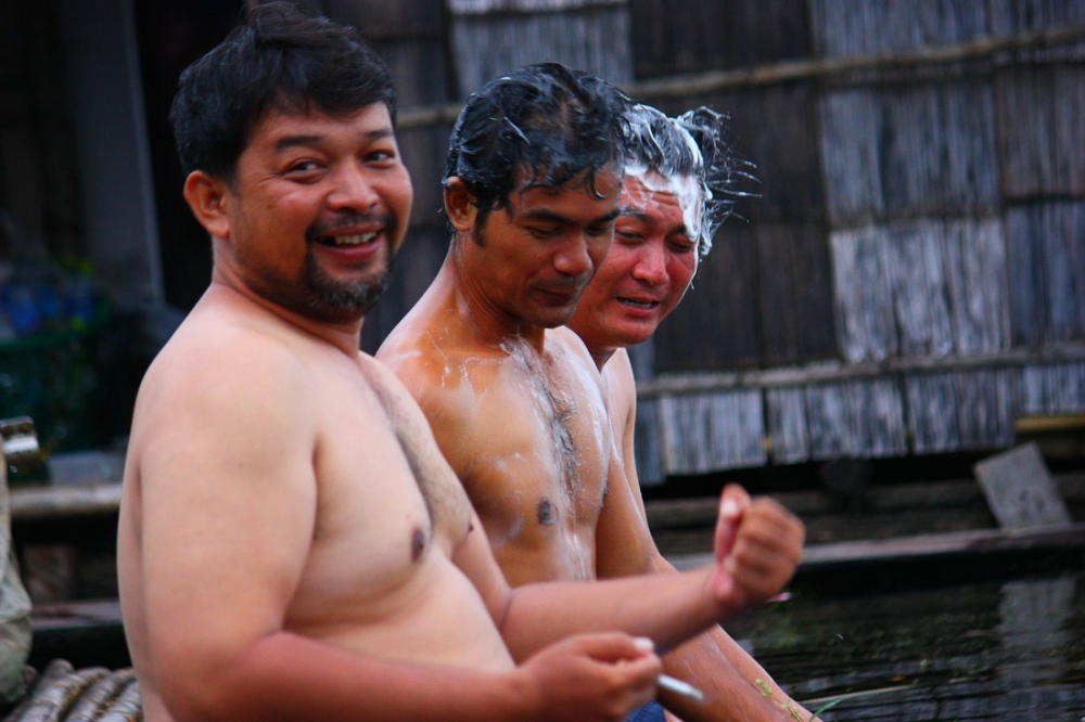 3 สิงห์แห่ง "บ้านแนบ"  ....



กล้ามใหญ่วุ้ยอ้น.... :laughing: :laughing: :laughing: :laughing