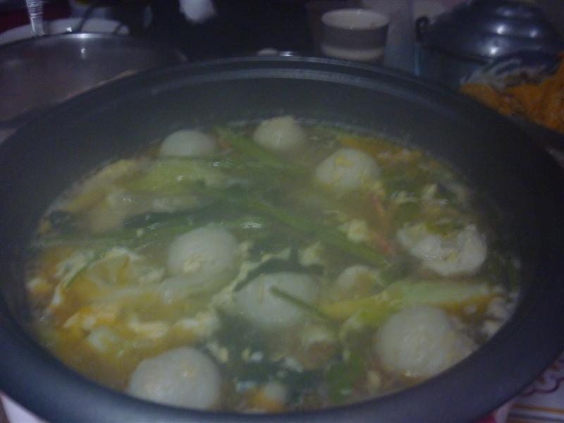 บ้านเพื่อนต้อนรับด้วยสุกี้ครับ