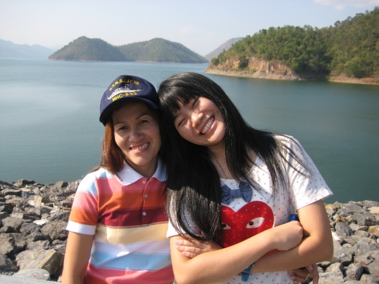   แม่นี  กับ น้องบ๊วย :love: :love: :love: