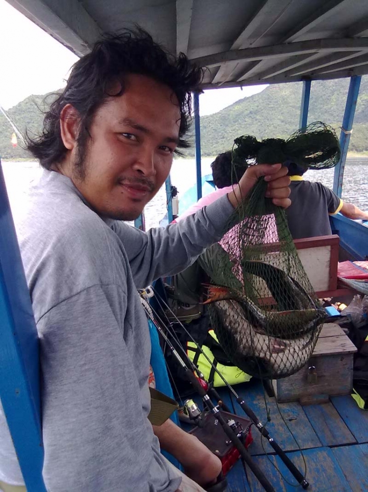 พี่ผมขอมั่ง :laughing: :laughing: :laughing: :laughing: