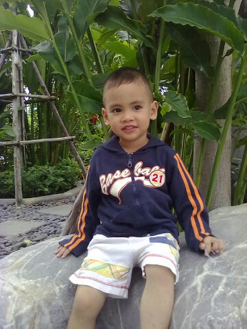 ของผม...น้องอาตี้..3 ขวบแล้วครับ
