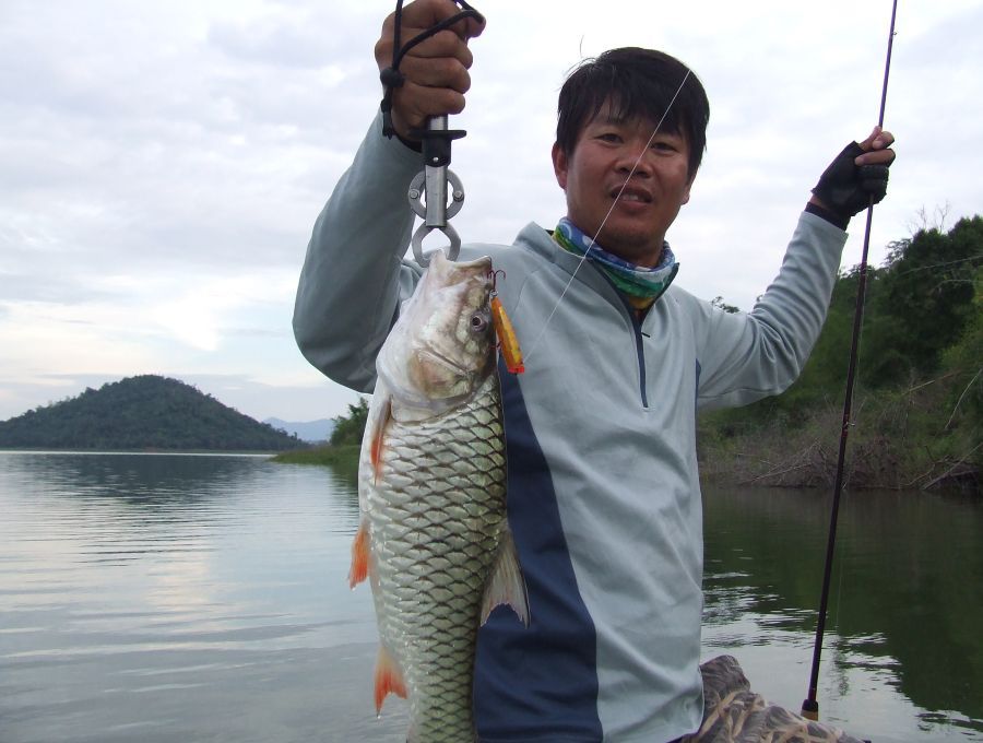 เปิดเผยหน้าตาแล้วครับ   :laughing: :laughing: :laughing: