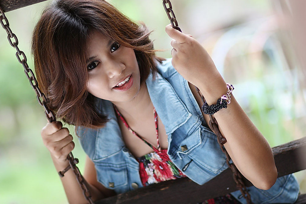 หวัดดีจ๊ะLadyCN
 :kiss:
*******************************************************
ถ่ายกันที่สวนรุกช
