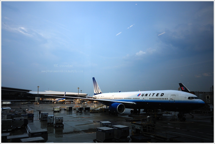 บินกลับไทย..ได้มาสิบภาพ..