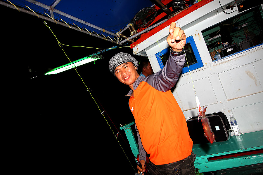 
 [b] โปรกระเหรี่ยง

โชว์ผลงาน  ไม่แห้วหมึก[/b]


 :grin: