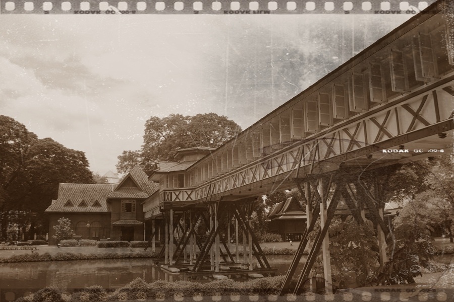 ทำจากโปรแกรม photoscape 