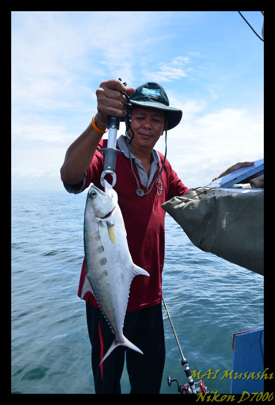 จอดแป๊ปเดียวหัวเรือก็ จัดมาโชว์ก่อนเลย

ยิงนำไปก่อน 1 แต้ม

 :grin: :grin: :grin: :grin: :grin: 