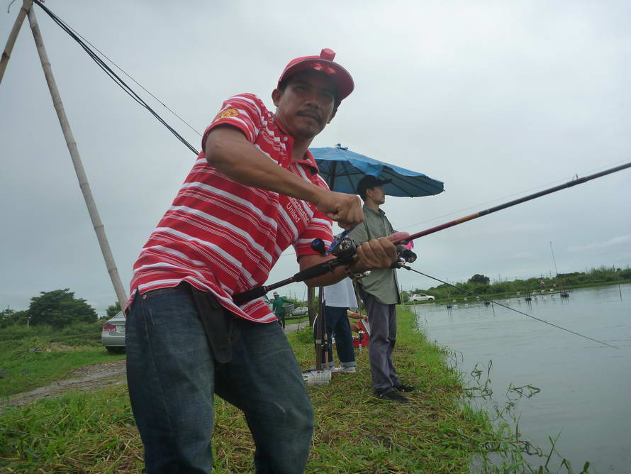 โยกซ้าย โยกขวา :laughing: :laughing:
