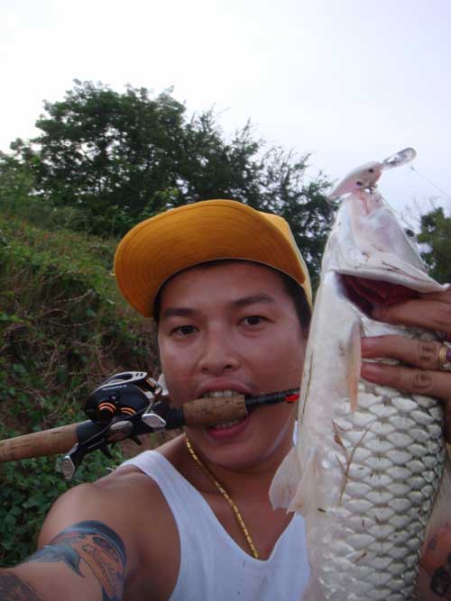 ตัวสองนี้ต้องบล๊อกไว้ เริ่มเป็นมวยและ   :laughing: :laughing: :laughing: :laughing: :laughing: