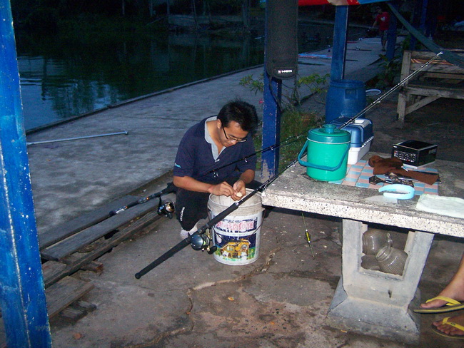 น้าเอก..สู้ต่อ.. :laughing: :laughing: :laughing: