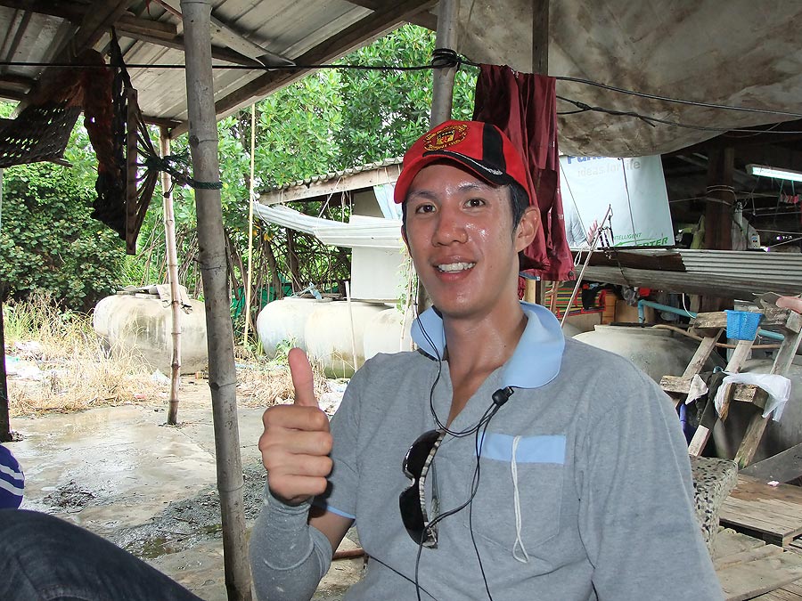 [b]ว๊าวววววววว ตะเอง ล่ะ ข้าวฝืดไม๊ อิอิ[/b]
 :laughing: :laughing: :laughing: :laughing: :laughing