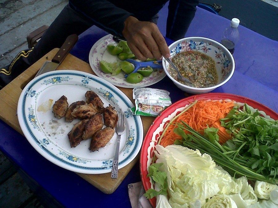  [b]ต้องขออภัยน้าๆ ทุกท่านด้วยนะครับที่โพสๆหยุดๆ  
เนื่องจากว่าเน็ตที่บ้านเพิ่งใช้ได้  ที่โพสมาก่อน