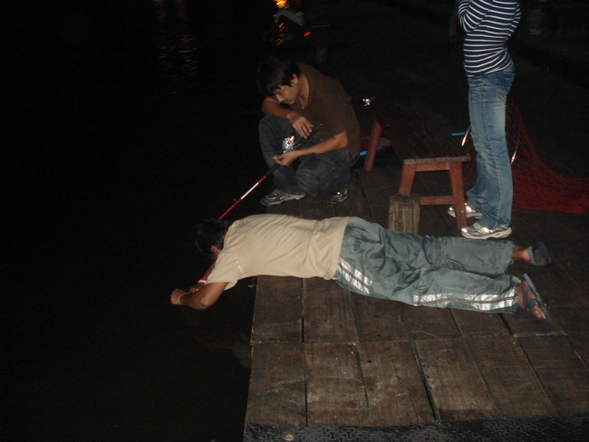 มาๆๆๆขอลองหน่อยว่าจะเอามันออกมาได้ไหม
 :ohno: :ohno: :ohno: :ohno: :wall: