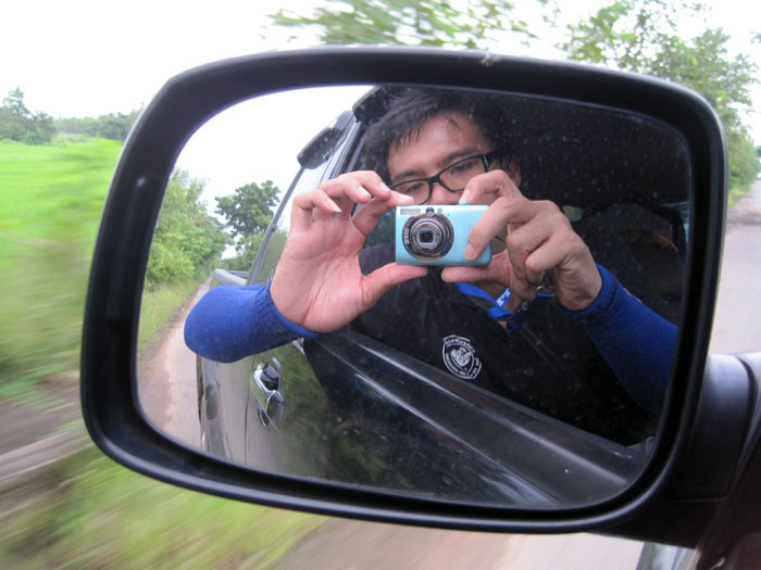 ขอหล่อด้วยคนนะครับ ตั้งแต่ออกหมายมา ยังไม่มีรูปเลย  :umh: