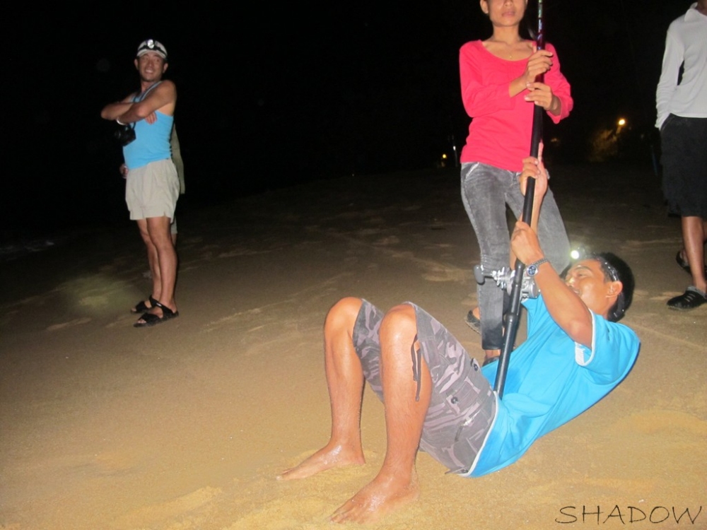 มีผู้ช่วยด้วยครับ :laughing: