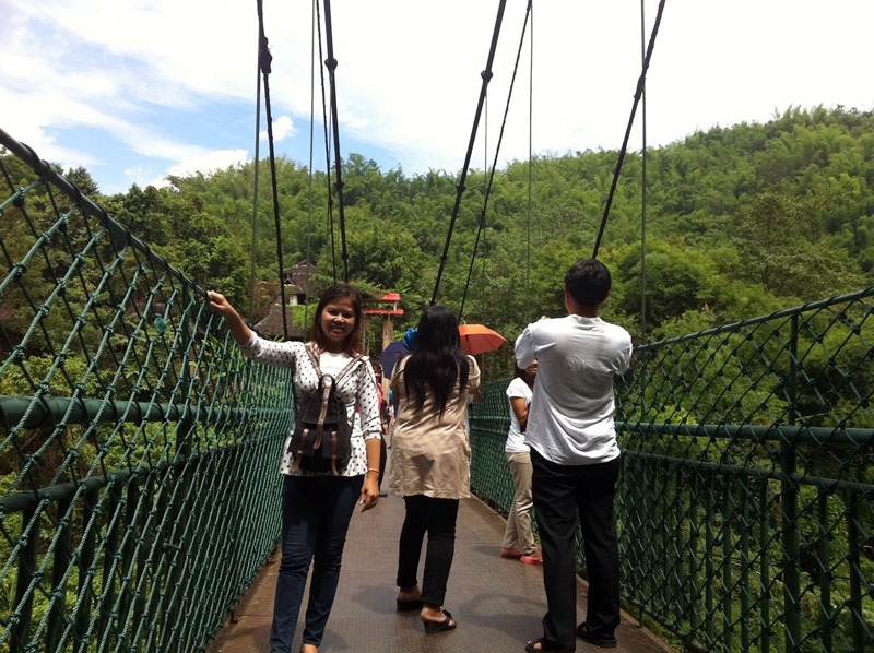 [q]น่าเที่ยวมากครับ[/q]
สวัสดีค่ะ..น้า nirun_num ขอบคุณที่ติดตามชมค่ะ  :rose: :rose:

[center][b]