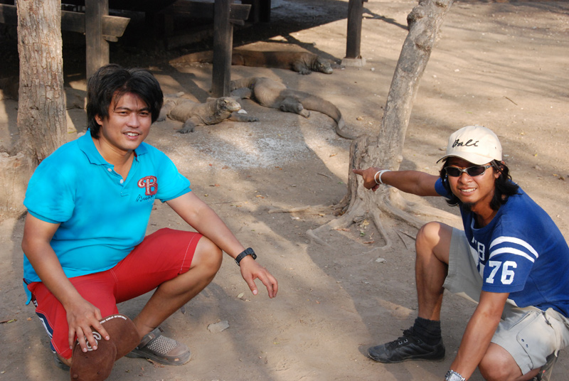 แล้วเราก็เดินวนกลับมาที่เดิม say good bye my friend  :grin: