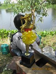  :cheer:เบื้องหลังสิงห์ปลาหลุดทีม :cheer:แห้วทุกรางวัลคับ :cheer:
(กรรมการรับรางวัลน่าเกียดคับ) :ch