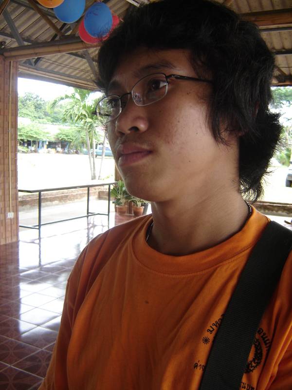 ออนไว้ตลอด  THANI
ชื่อเล่น            กร
บ้านเ