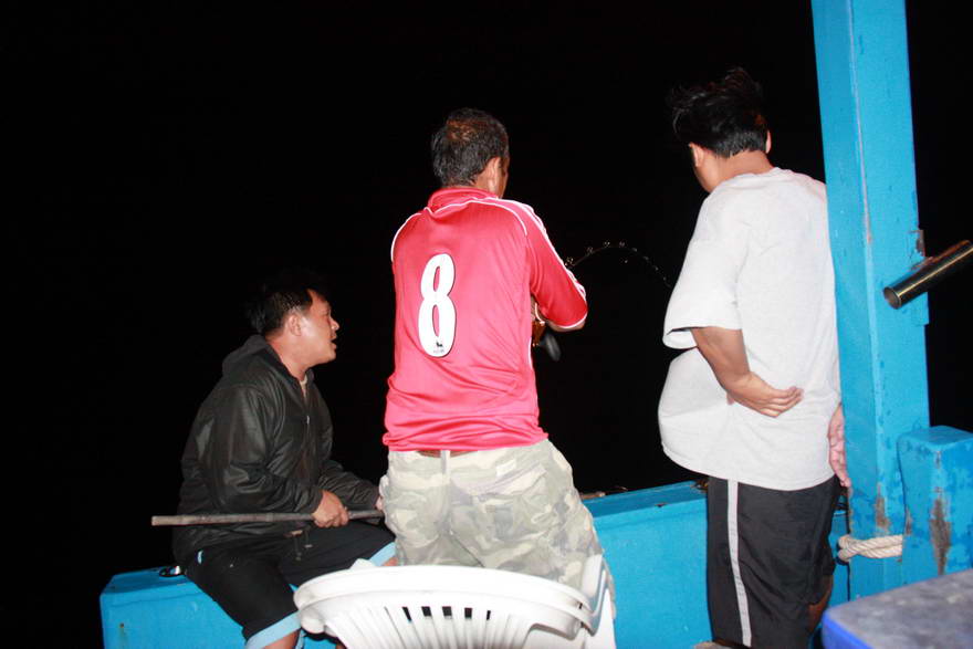 ชั่วโมงผ่านไป :sad: :sad: