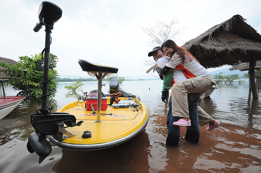 สาวหนังเหนียวท้ารบที่พระปรง จะเชือดได้ไหมหนอ