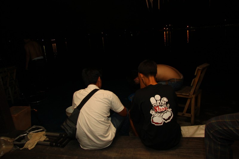 2คนนี้ก็กดกันแต่ watapp  :laughing: