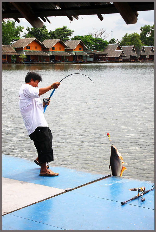 มาดูซ้ำกันอีกรอบ ใครว่าไม่ฟิต ผมเถียงงงงงงงงงงงงงง  :laughing: :laughing: :laughing: