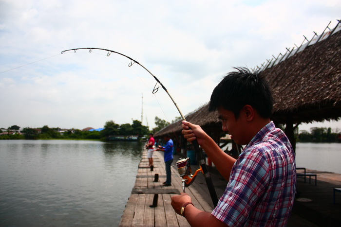 ทำเหมือนปลาใหญ่ ชิ