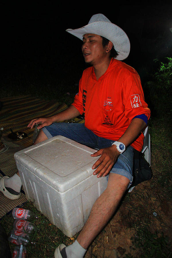 นักดนตรีพร้อม มือกลองพร้อม...... :grin:


 :cheer: :cheer: :cheer: :cheer: