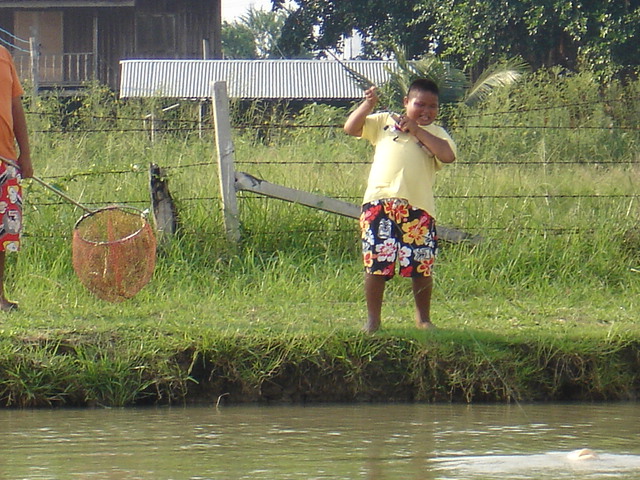 ผมตะโกน บอกไปว่า ห้ามใครช่วย เล่นเต็มๆ ไปเลย :laughing: