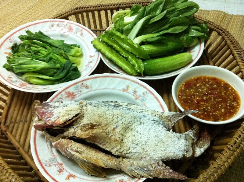 [q][i]อ้างถึง: rongpan posted: 12-10-2554, 14:42:57[/i]

เข้ามาชมป้าหนิงพาคุณพ่อบ้านไปลำบากกันอีกแ