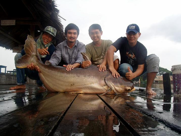 แล้วเราก็ได้มาหนึ่งรูปหมู่ครับ  :grin: :grin: