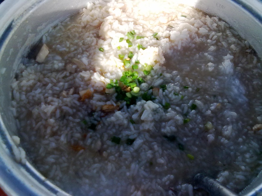 ข้าวต้มมื้อเช้าครับ

 :laughing: :laughing: :laughing: :laughing: :laughing: :laughing: