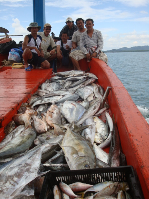 สุดมัน กับไต๋ต้น ทะเลตราด