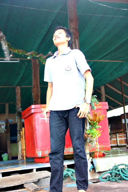 สวัสดีครับ น้า poxky 

[q][i]อ้างถึง: พงเต๊บ posted: 26-10-2554, 21:47:43[/i]

ป๊าดดดดดดดดดดดดดด