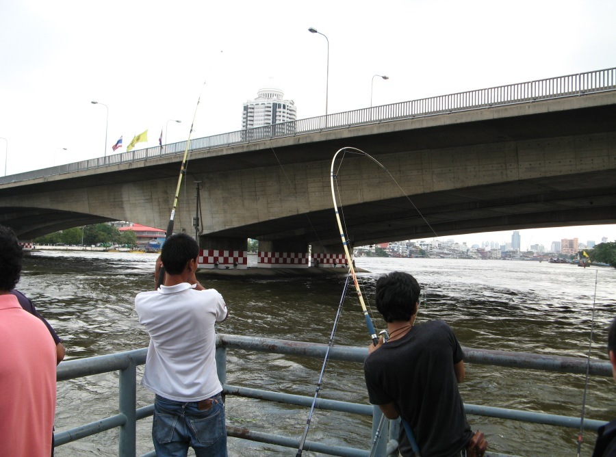 อีกแล้วครับ :laughing: :laughing: :laughing: