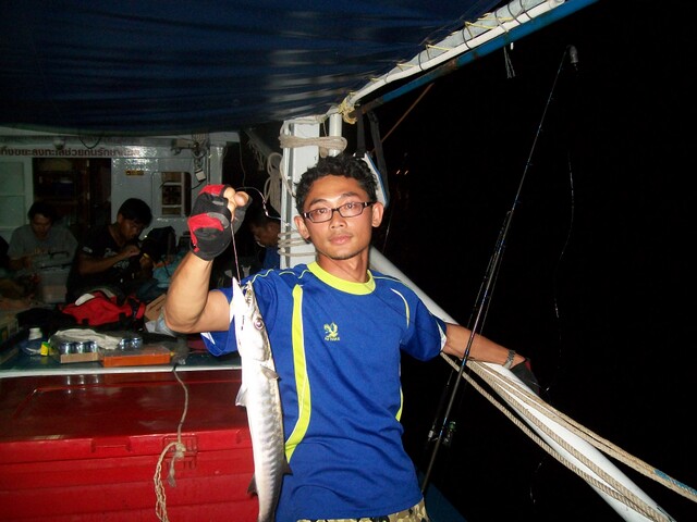 น้าปุ้มกับปลาสาก  :grin: