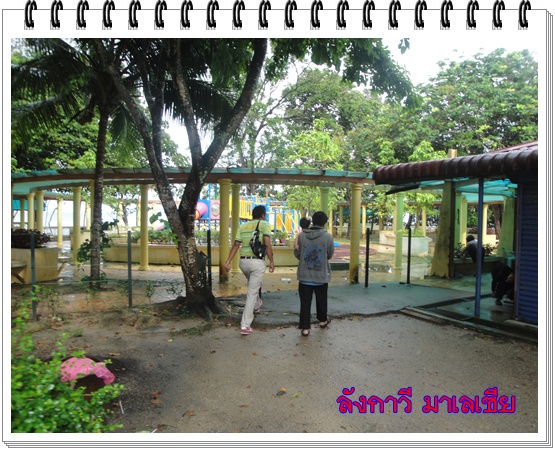 ทานอาหารเช้าที่โรงแรมจัดให้ [b]แนะนำหน่อยคับถ้าคนไทยเราไปควรจะพกน้ำซอสภูเขาทองคับ ผมพกไปทุกร้านเลยคั