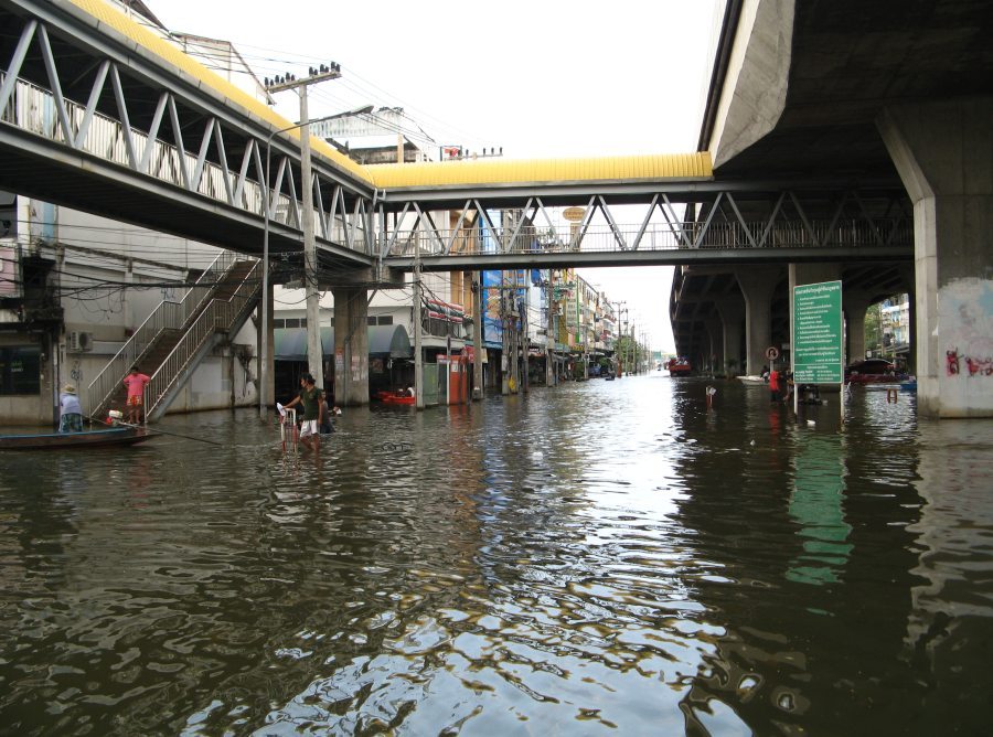 แยกพุทธมณฑล สาย4 จะไปถนนปิ่นเกล้าครับ