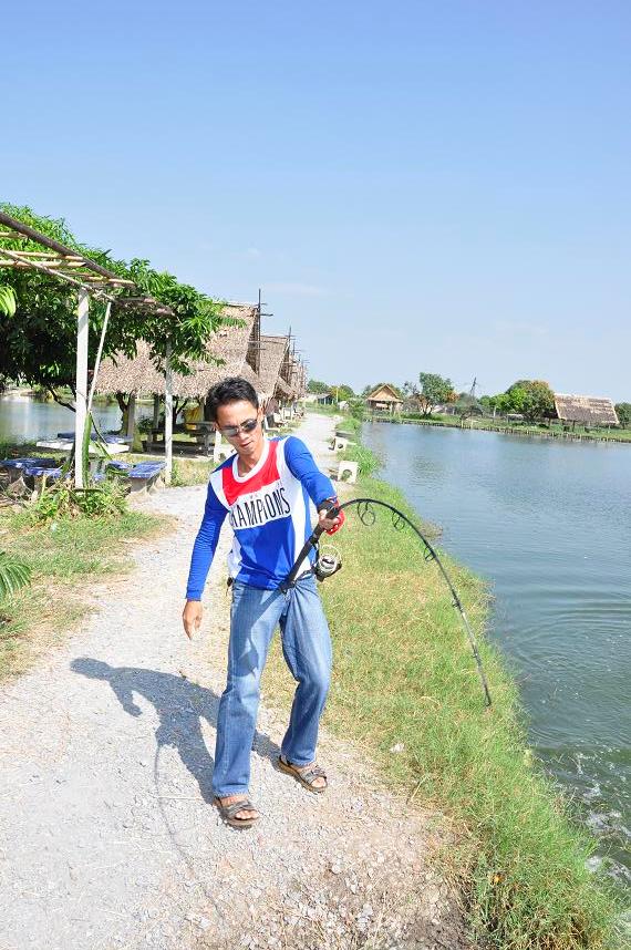 น้าเล็กครับ ไหนบอกไม่อยากตก รีบจังเลยนะครับ :laughing: :laughing: :laughing: 

จัดเรื่อยๆๆเลยนะ