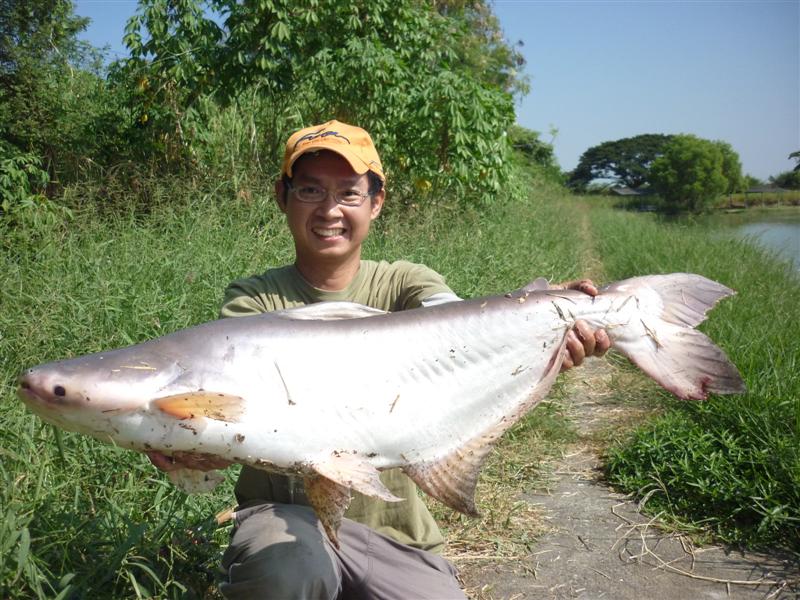 ตัวแรกของทริปหลิวเป็นหาบึกนี้ครับ เล้งได้หล่อก่อนเลย  :smile:    

                          หลังจ