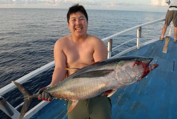 แล้วก็ไม้เดียวเท่านั้น    Sashimi เลย อาหารเช้า