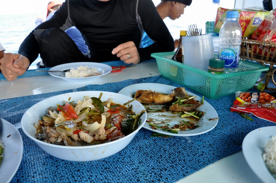 ชัดๆอีกรูป รีบถ่ายรีบกินครับ เดี๋ยวไม่ทัน 5555555555