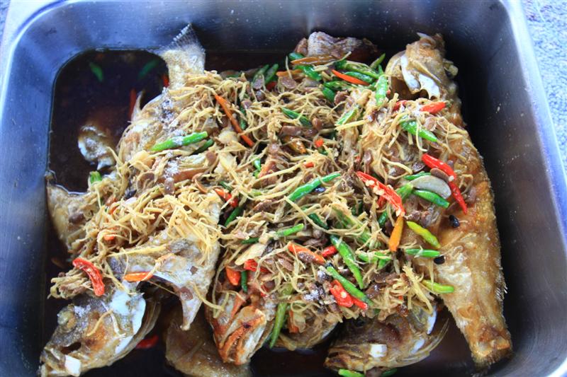 ปลาเก๋า   เนื้อดี   อร่อยจริงๆครับ      :umh: :umh: :umh: