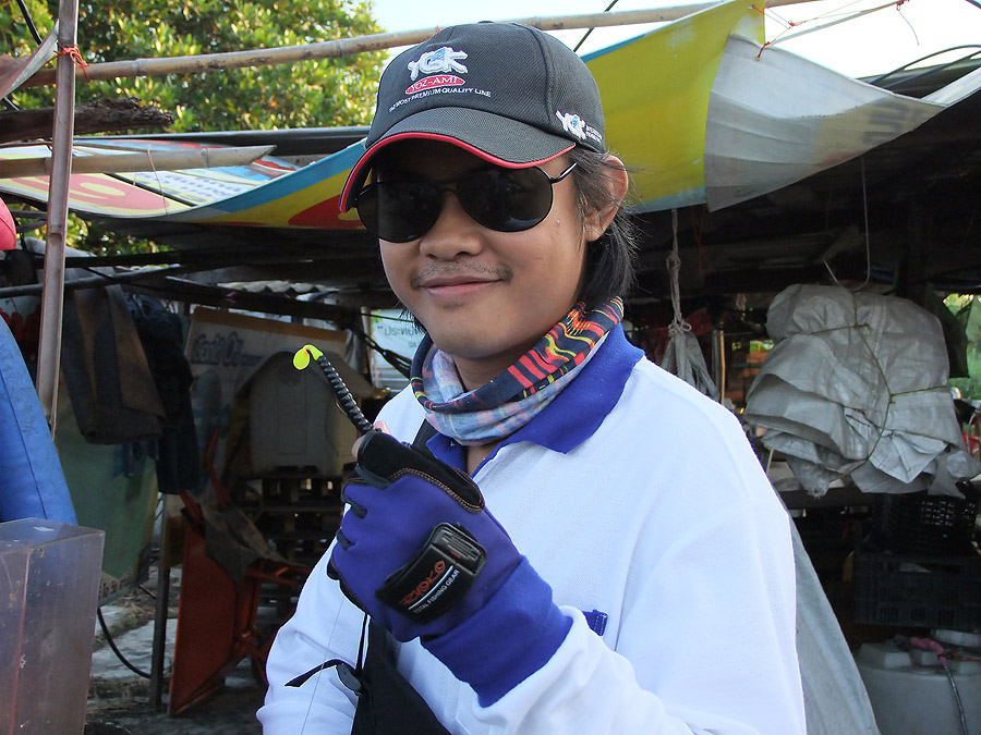 [b]น้าตุ๊กปลายางเรา หล่ออีกแย๊ววววววว อิอิ[/b]
:cool: :cool: :cool: :cool: :cool: :cool: :cool: :co